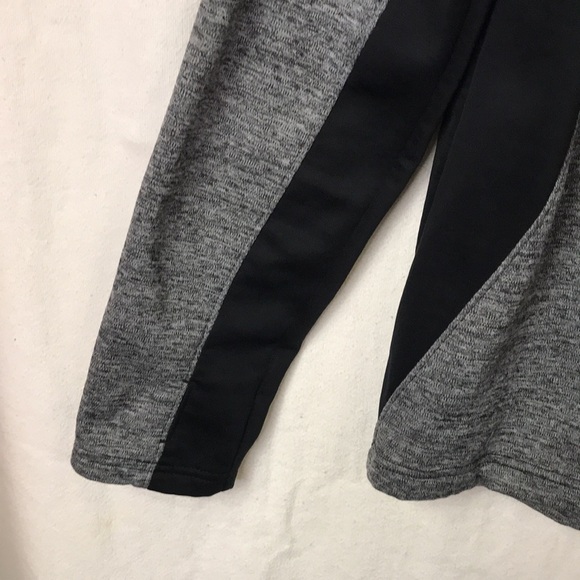 COLUMBIA 1/2 Zip Jacket L Gray Black Like new Athleisure - Picture 6 of 12